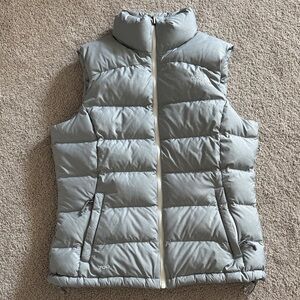 The North Face Women's Light Gray Puffer Vest